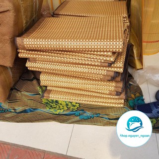 Chiếu điều hòa - chất liệu mây thoáng mát