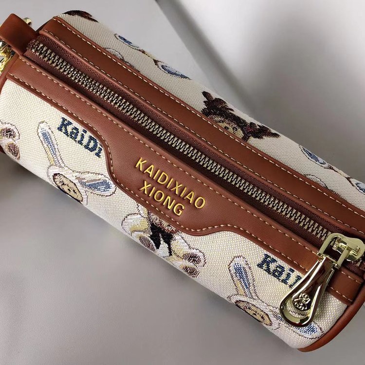 Túi Đeo Chéo Hình Trụ Cỡ Lớn In Họa Tiết Hoạt Hình Phong Cách Cổ Điển Thời Trang