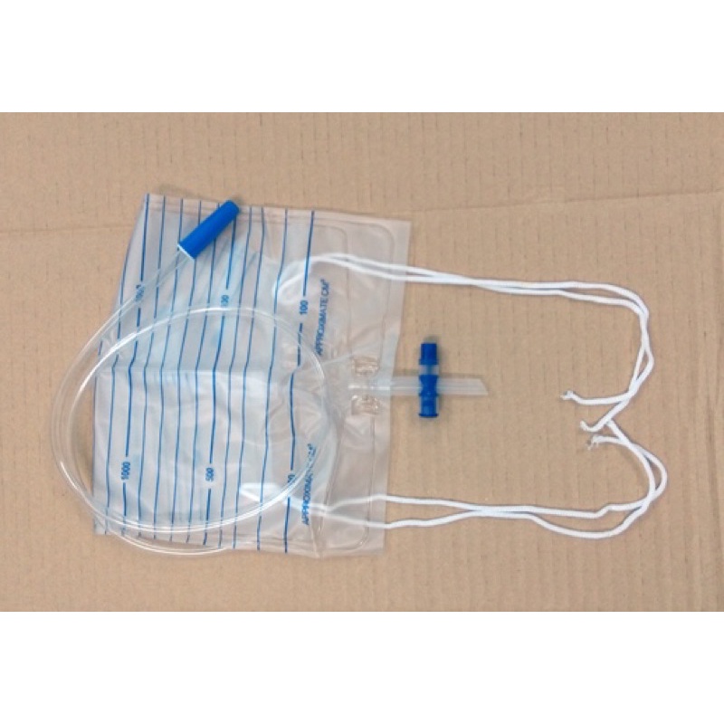 Bao cao su gồm capot trợ tiểu cho nam giới và túi thoát đựng nước thải 2000ml