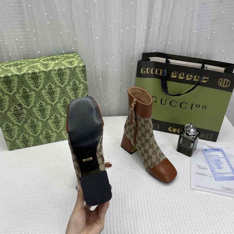 Boot Lửng Gucci Hoạ Tiết/ Da Trơn/Đen Vải Hoạ Tiết Full Size 35-39  -  By Anh Dinh Phuong
