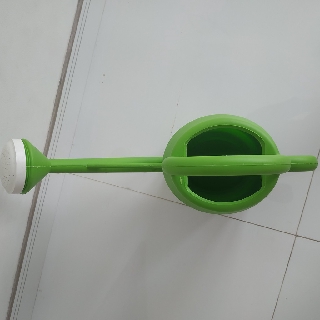 Bình Tưới Cây Cầm Tay 8 Lít