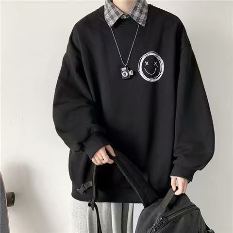 Áo sweater cổ tròn form rộng in hình mặt cười