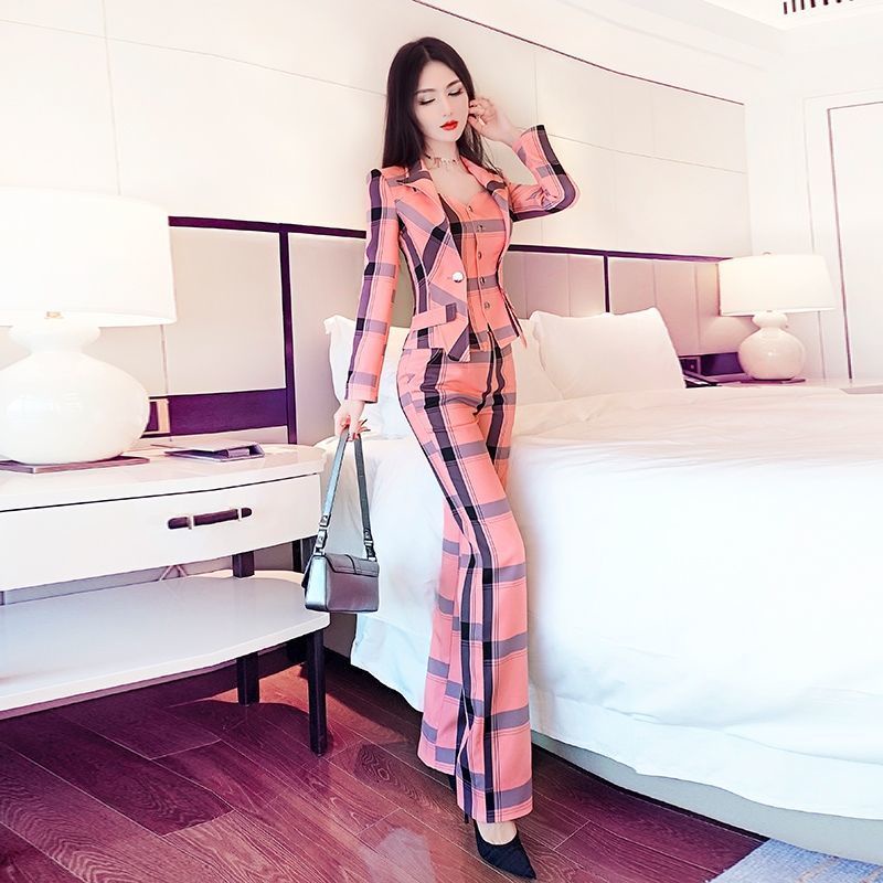 Bộ Trang Phục Hai Mảnh Họa Tiết Kẻ Sọc Thời Trang Mùa Thu 2021