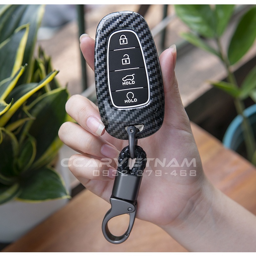 Ốp Khóa Ô Tô Hyundai Santafe 2021-2022, Tucson 2022 Vân Carbon