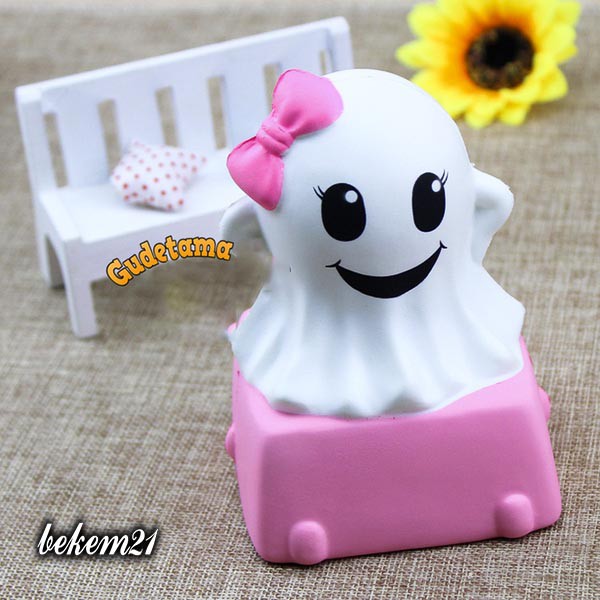 SQUISHY BÚP BÊ ĐEO NƠ HỒNG TẶNG KÈM BAO BÌ GHOST- SQUISHY MA HỒNG ĐÁNG YÊU