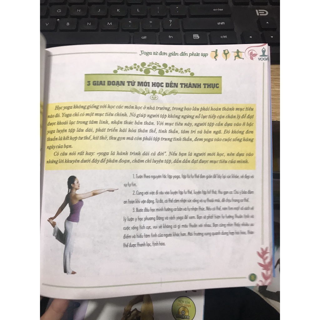 Sách - Yoga từ đơn giản đến phức tạp , kèm đĩa CD ( Minh Lâm )