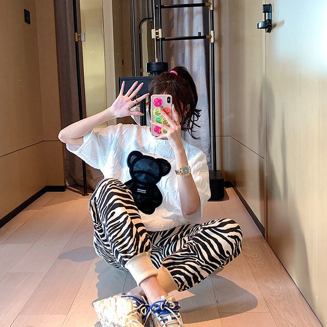 Áo thun tay ngắn dáng rộng in họa tiết hoạt hình gấu dễ phối đồ thời trang mùa hè phong cách Hàn Quốc 2021