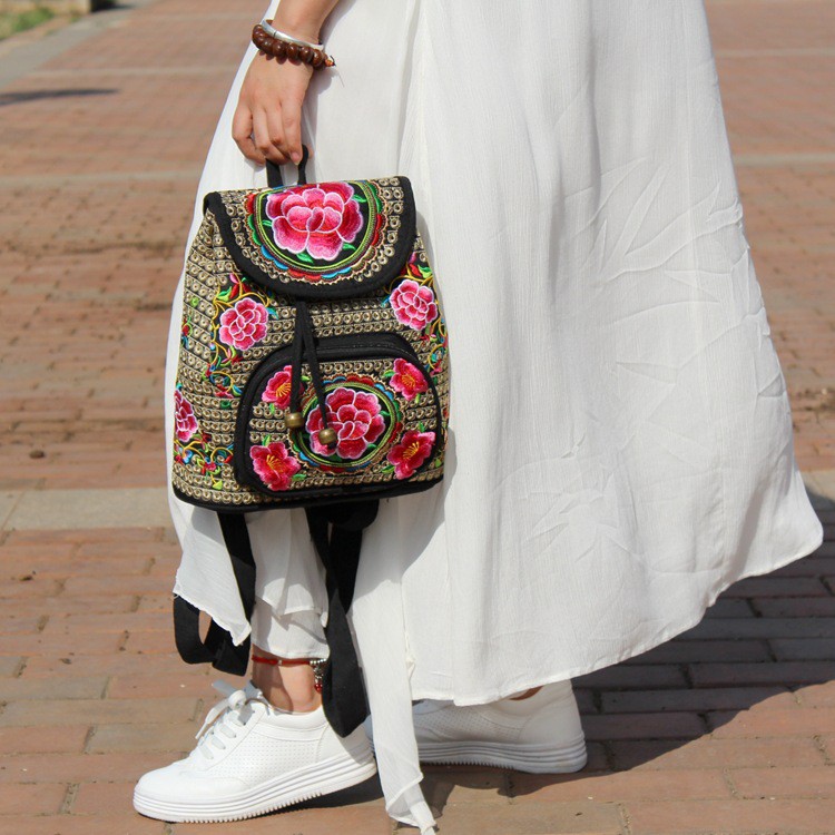 Balo vải mini thêu tay họa tiết độc đáo - T05BL852