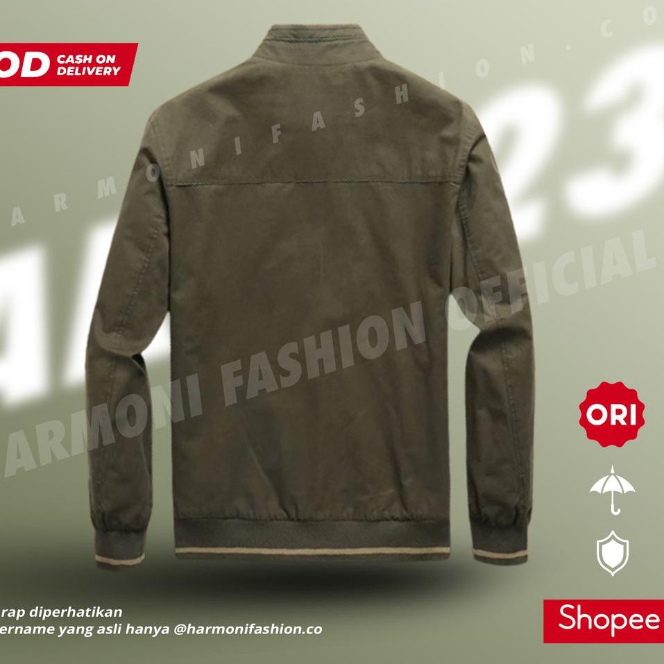 Xu hướng có mặt. Áo Khoác Bomber Hai Trong Một Họa Tiết Rằn Ri BTC23 Cá Tính Mới Nhất Cho Nam