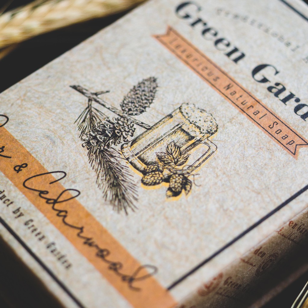 Xà phòng handmade cao cấp Beer  & Gỗ đàn hương từ Green Garden