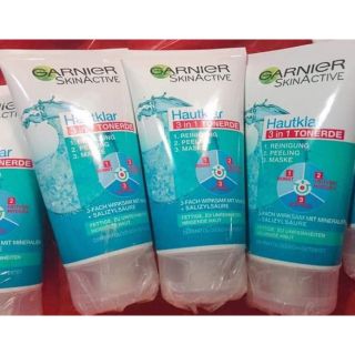 Sữa rửa mặt 3in1 Garnier Đức