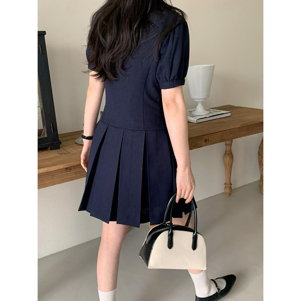 Đầm Xếp Ly Cổ Suit Hai Hàng Nút 63034