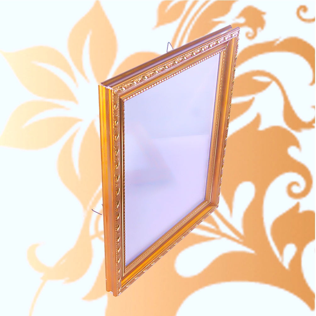 KHUNG ẢNH . Để bàn, treo tường,. cở hình 20x25 .Mã sản phẩm KA 20 x25 V. Màu vàng . gổ công nghiêp. mặt kinh phía trước