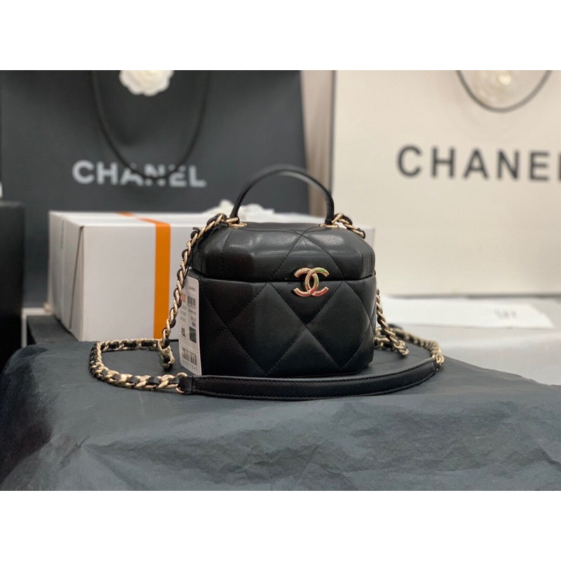 túi xách tay nữ dáng hộp có dây đeo chéo khoá logo chữ C đôi 𝘾𝙝𝙖𝙣𝙚𝙡 CN 𝘾𝙝𝙖𝙣𝙚𝙡