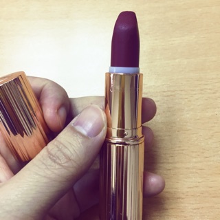 Son Lì có mầu charlotte tilbury