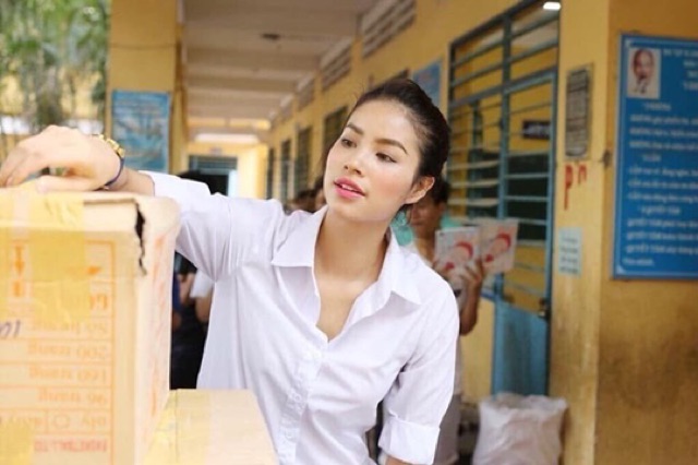 Somi trắng không nhăn 🍍FREE SHIP🍍 Sơ mi trắng nữ hàng Quảng Châu giá rẻ | BigBuy360 - bigbuy360.vn