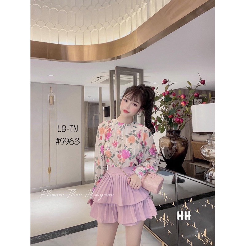 Chân váy 2 tầng dập ly bồng bềnh, lên form xinh xắn, có lót trong