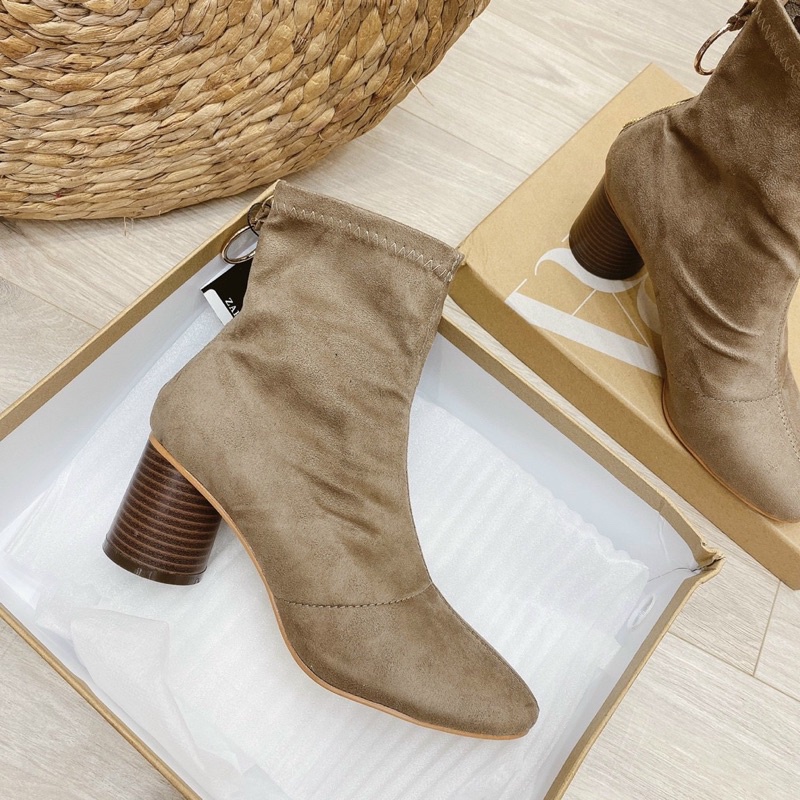 Boot zara khoá sau xuất dư