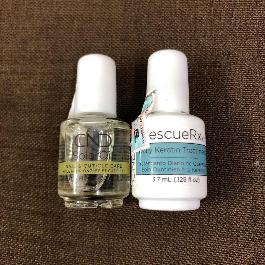 Combo 2 lọ dưỡng móng CND RescueRxx và Solar Oil lọ 3,7ml