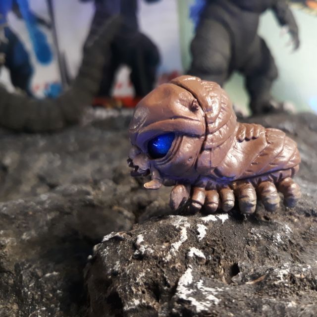 Mô hình đồ chơi khủng long Godzilla. Kaiju Sâu Mothra siêu kute.