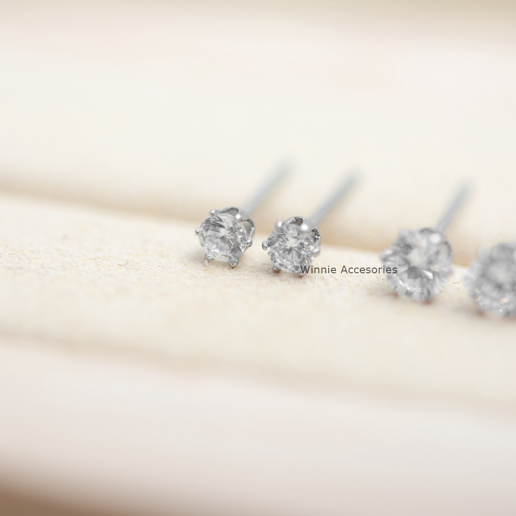 Hoa tai nữ titan Diamond B