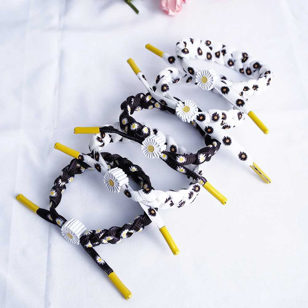 Vòng tay Unisex hoa cúc dành cho nam nữ Hot Trend PK12 Miucho | BigBuy360 - bigbuy360.vn