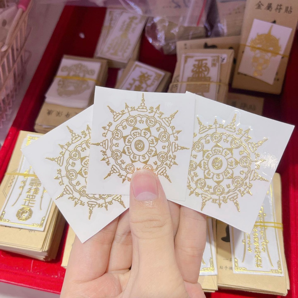 Lá Dán Hoa Sen Quyền Lực