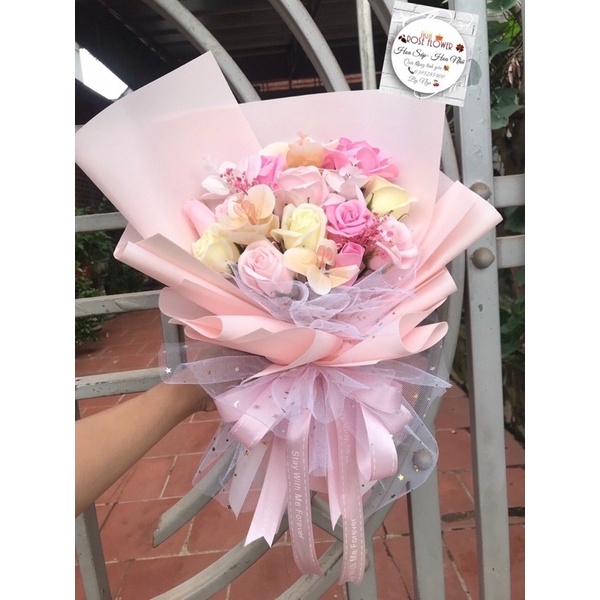 Bó Hoa Sáp 15 Bông Kèm Túi Xách và Thiệp