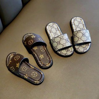 dép lê cho bé trai , bé gái 2 màu siêu đẹp.Hàng qc cao cấp ạ