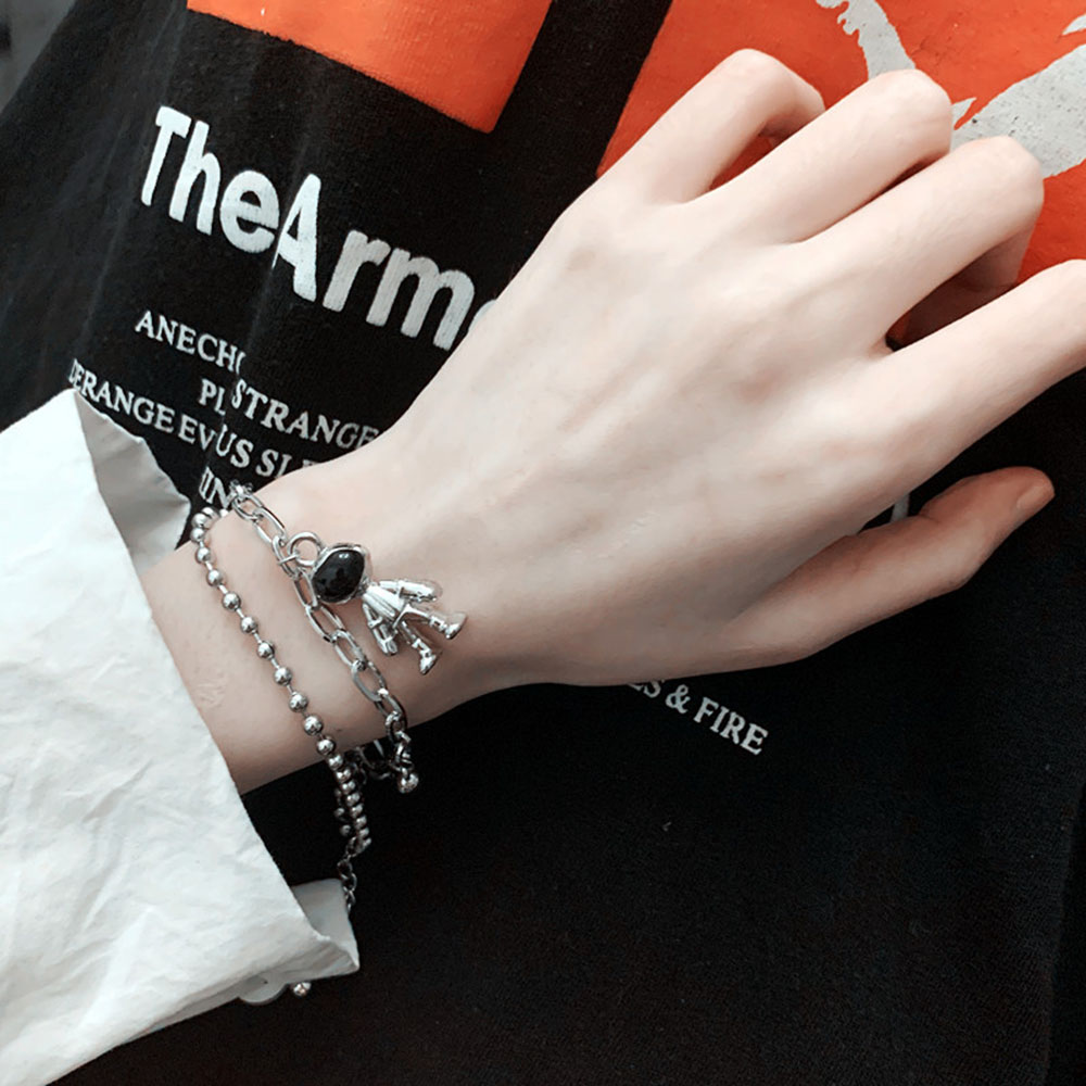 [Mã FAMAYFA giảm 10K đơn 50K] Vòng Tay Hai Lớp Mặt Hình Thỏ Nhà Du Hành Vũ Trụ Đơn Giản | BigBuy360 - bigbuy360.vn