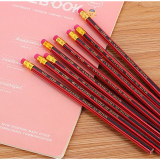 10 cây bút chì gỗ