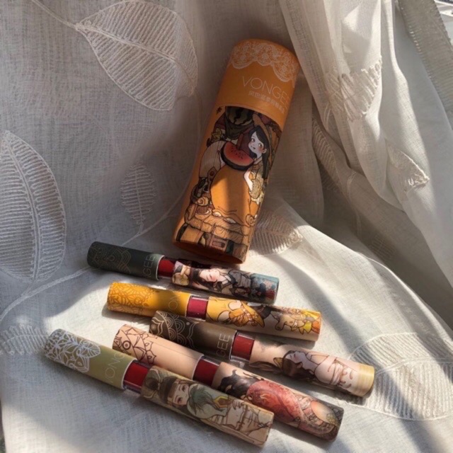 Hộp 5 son kem cổ trang VONGEE vỏ vàng KB K214