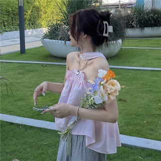 Áo cổ yếm dạng cột điệu đà thời trang cho nữ
