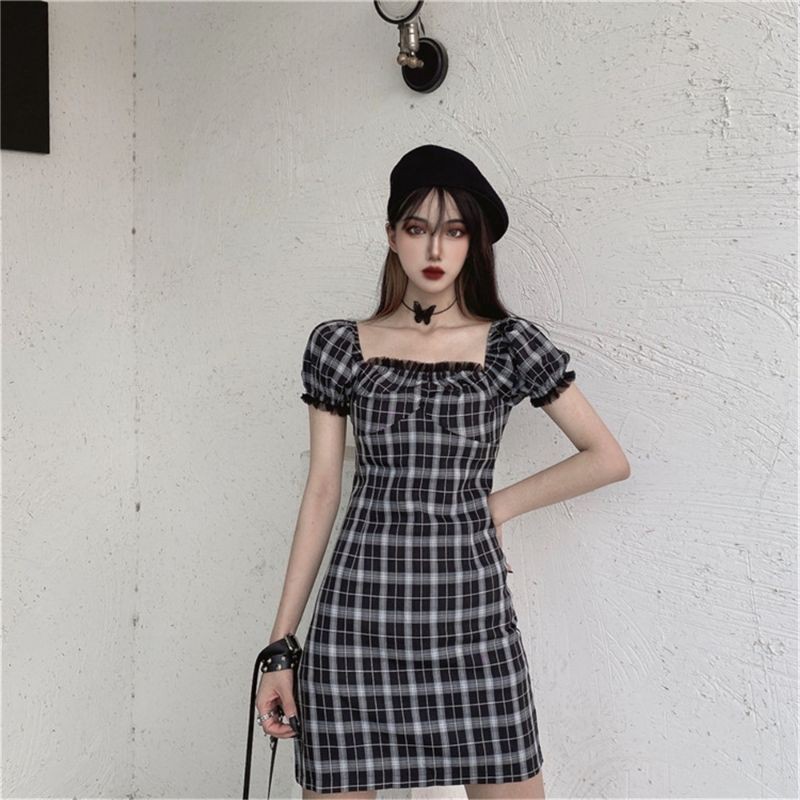 Váy đầm kẻ dáng body Jameela | BigBuy360 - bigbuy360.vn