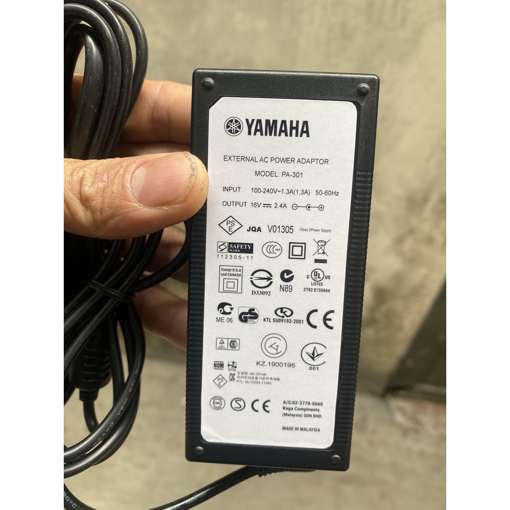 Bộ nguồn cho đàn Yamaha PSR-S970 16V 2.4A bảo hành 12 tháng