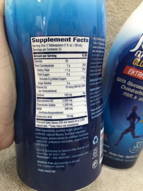 Glucosamine dạng nước vị Berry chai 1 lít.