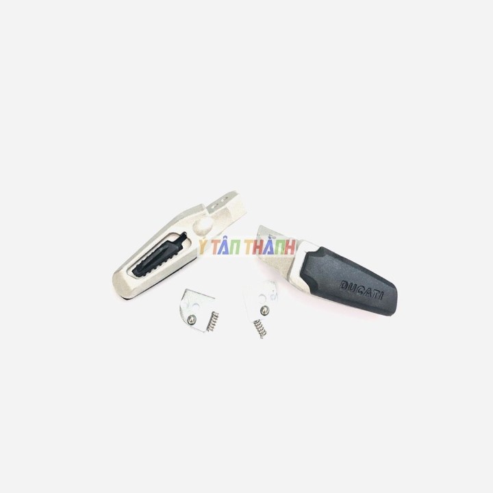 Gác Chân Ducati Gắn Yamaha MS1729