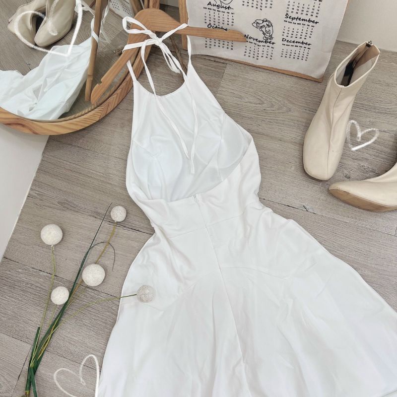 Maxi yếm trắng nơ cổ