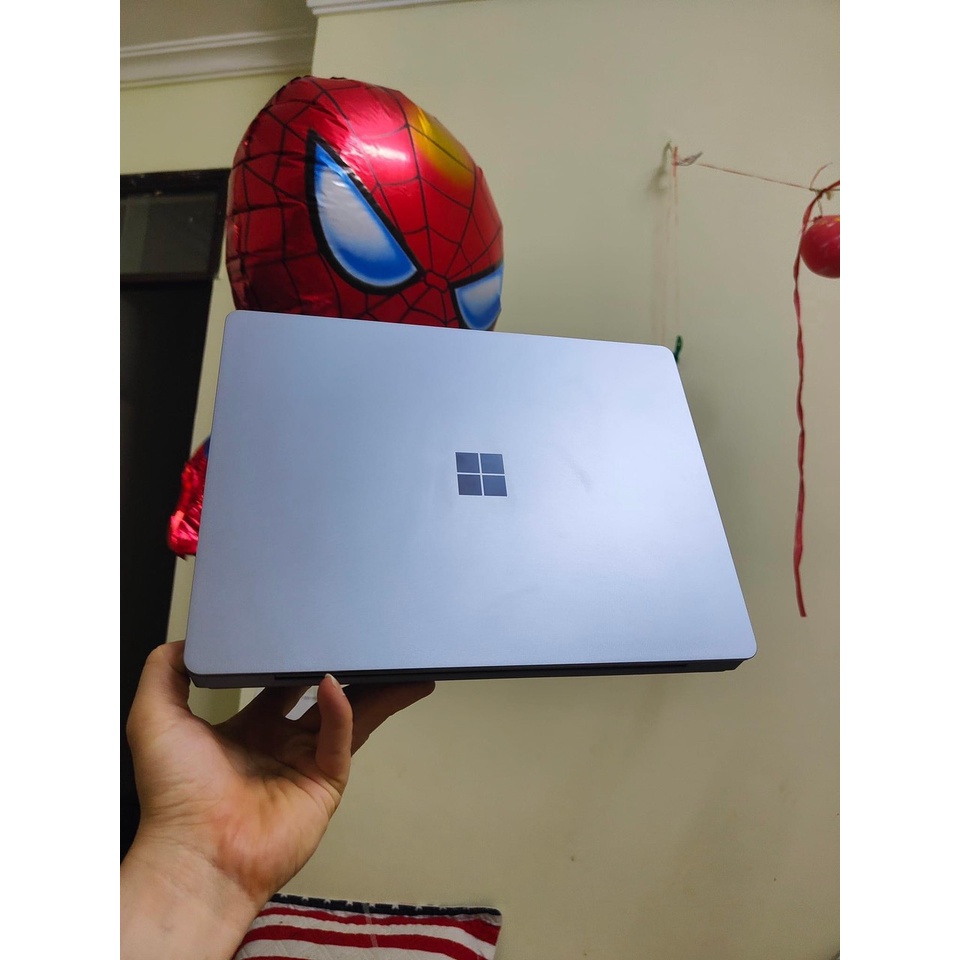 Surface Laptop Go Core i5 / 8GB / 128 GB / 12.4 inch Nhập Khẩu