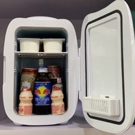 Tủ lạnh mini 6 lít
