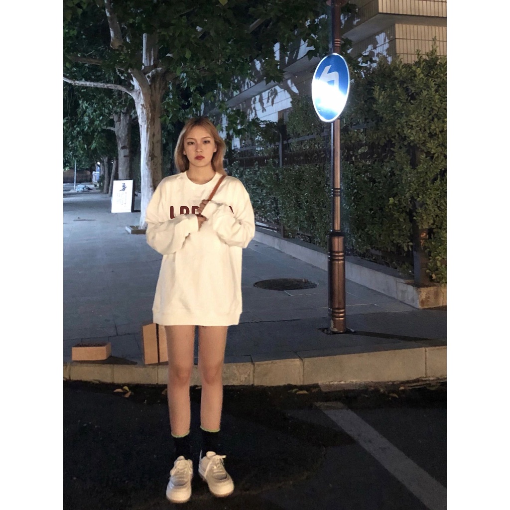 SELVZE Áo sweater Cổ Tròn Tay Dài Dáng Rộng In Hoạ Tiết vintage Mỹ