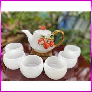 Mẫu new Bộ ấm trà đá mã não trắng nhiều họa tiết khác nhau gồm có 1 ấm lớn và 6ly là biểu tượng của sự sum vày đoàn tụ b