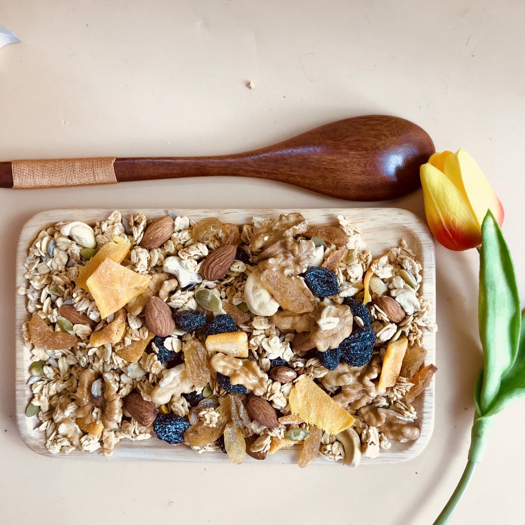Ngũ Cốc Granola Ăn Kiêng MFOOD  - Túi 500g