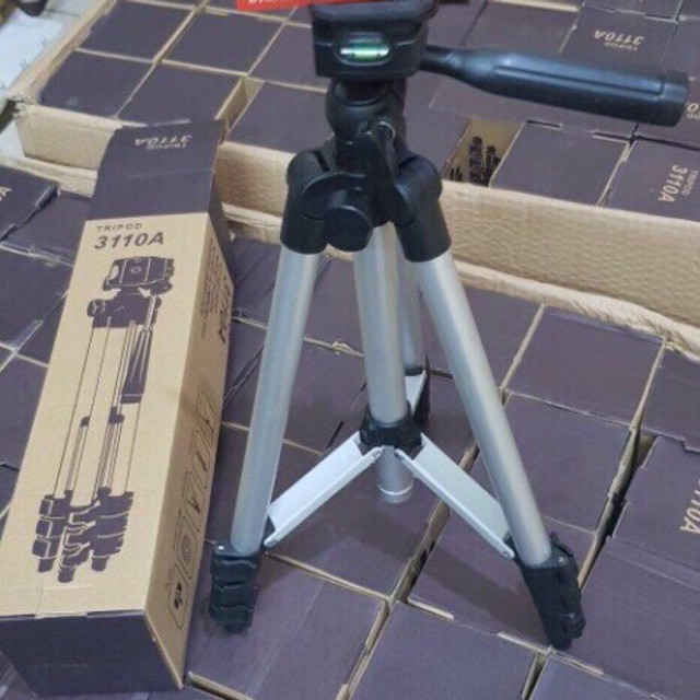 Gậy Tripod 3110 Cho Điện Thoại, Máy Ảnh Chụp Ảnh Quay Video Gia Đình Đi Phượt Đi Du Lịch Chất Liệu Nhôm Siêu Gọn Nhẹ