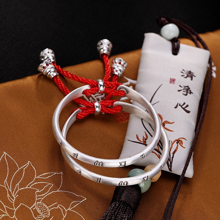 Vòng Tay Bạc Khắc chú Dành Cho Bé VT330