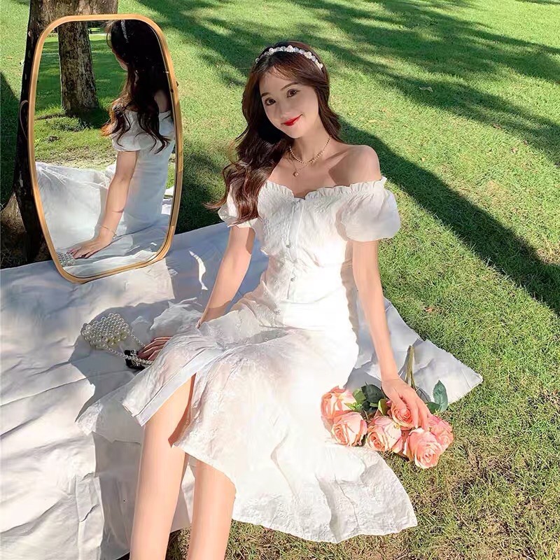 Váy đầm maxi trắng thêu hoa hở vai tay bồng dáng dài kết nút xoè đuôi cá đi chơi đi tiệc đi biển
