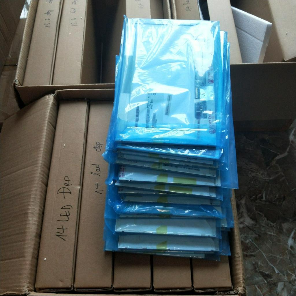 Màn hình laptop Asus K43, X44, K40, K42, K45, X8A, X45, X451, X452, F451, 14.0 icnh, 40pin, LED dày.  new 100%