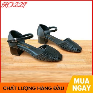 Giày sandal nữ cao gót đế cao 3 phân hàng hiệu rosata màu đen ro229
