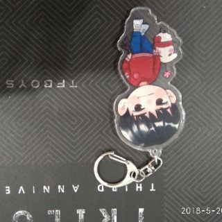 Set vật phẩm Thiên Tỉ