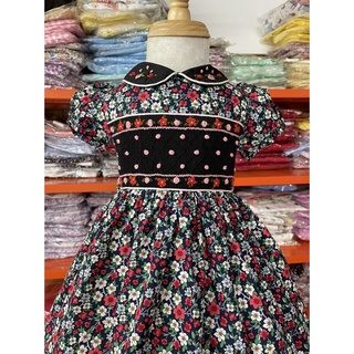 ĐẦM SMOCK ĐEN HOA ĐỎ